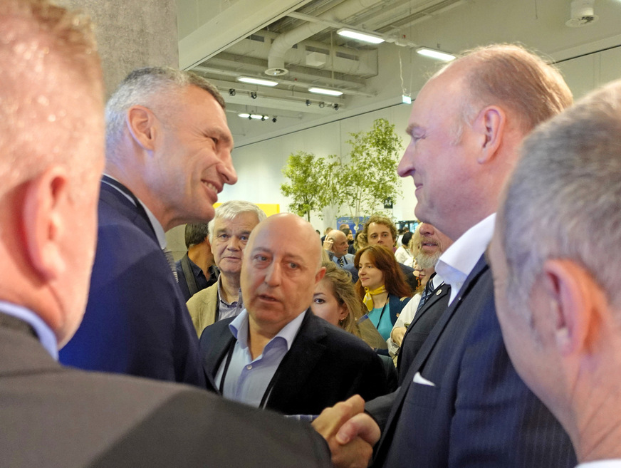 Carsten Heuer trifft auf der URC auf Vitali Klitschko