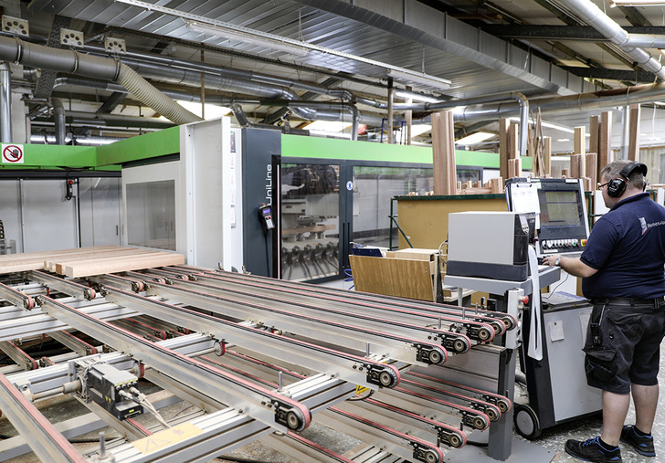 Zwei CNC-Bearbeitungszentren sorgen für präzise Ergebnisse sowie einen hohen und effizienten Automatisierungsgrad. - © Foto: Akzo Nobel Hilden GmbH