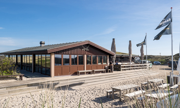 Geschätzt und geliebt: Die „Sansibar“ auf Sylt ist ein angesagter Treffpunkt im Norden. - © Schüco International KG